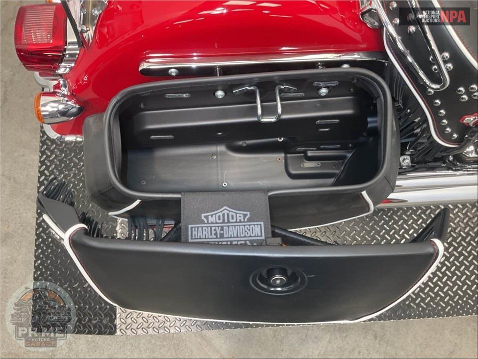 2024 Harley-Davidson FLI HYDRA-GLIDE REVIVAL — фото 17