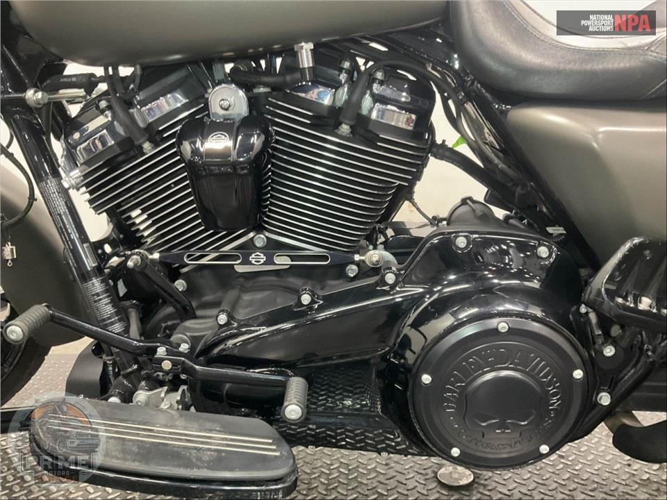 2018 Harley-Davidson FLHRXS ROAD KING SPECIAL — фото 7