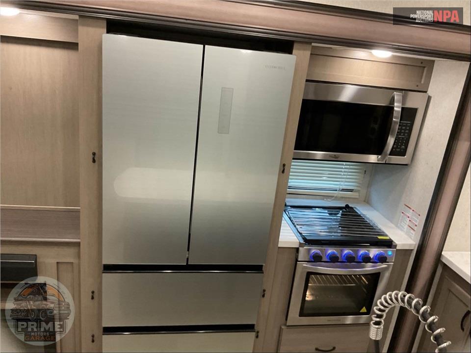 2023 Coachmen By Forest River M-367 BH - CHAPARRAL FIFTH WHEEL SERIES — фото 20