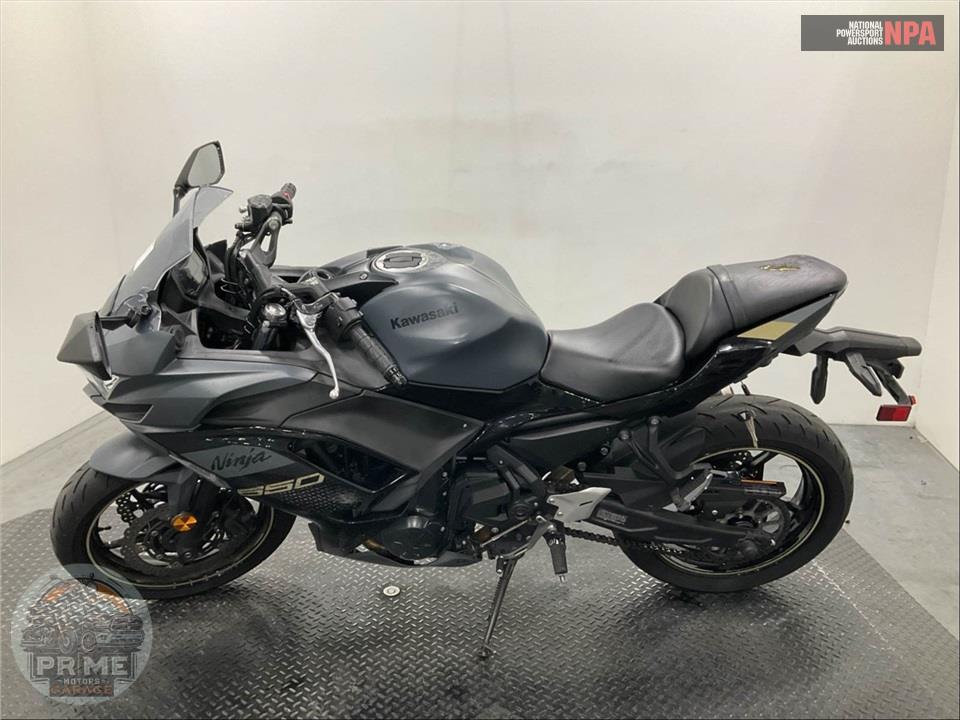2024 Kawasaki NINJA 650 ABS — фото 3