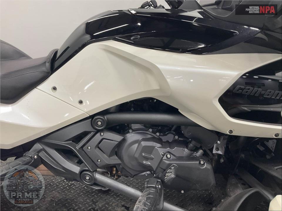 2025 Can-Am SPYDER F3-T — фото 6