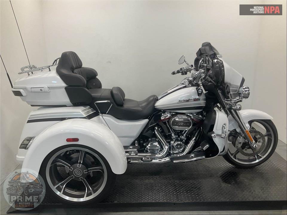 2020 Harley-Davidson FLHTCUTGSE CVO TRI GLIDE — фото 1