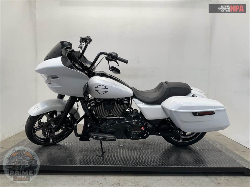 2025 Harley-Davidson FLTRX ROAD GLIDE — фото 3