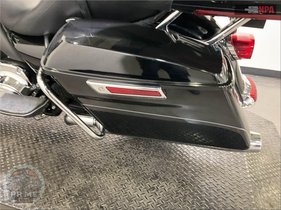 2014 Harley-Davidson FLHTK ELECTRA GLIDE ULTRA LIMITED — фото 15