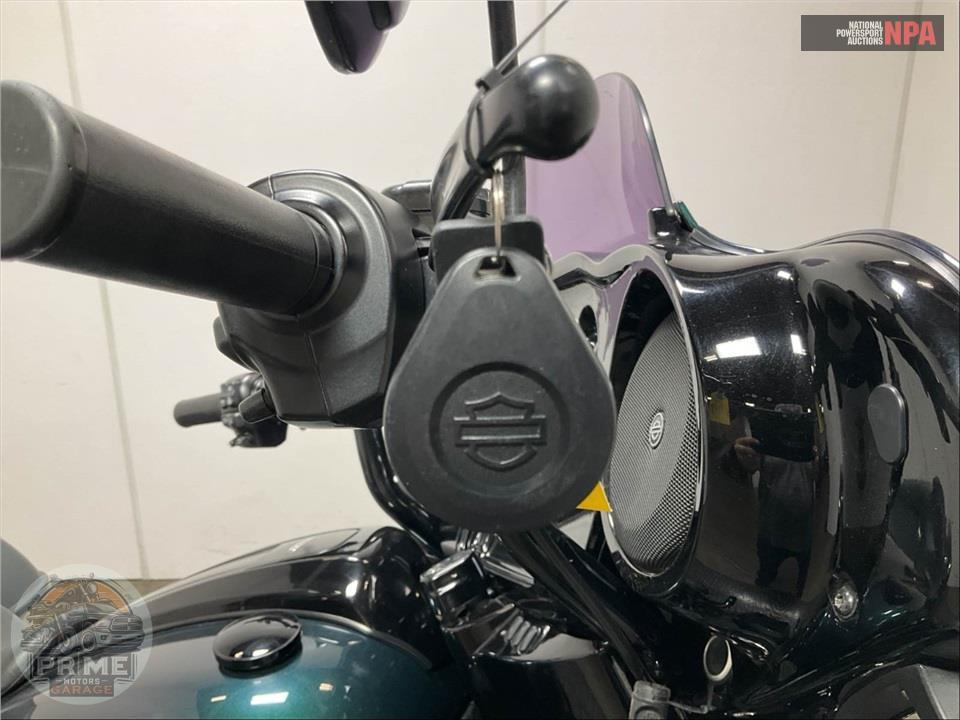 2021 Harley-Davidson FLHXS STREET GLIDE SPECIAL — фото 12