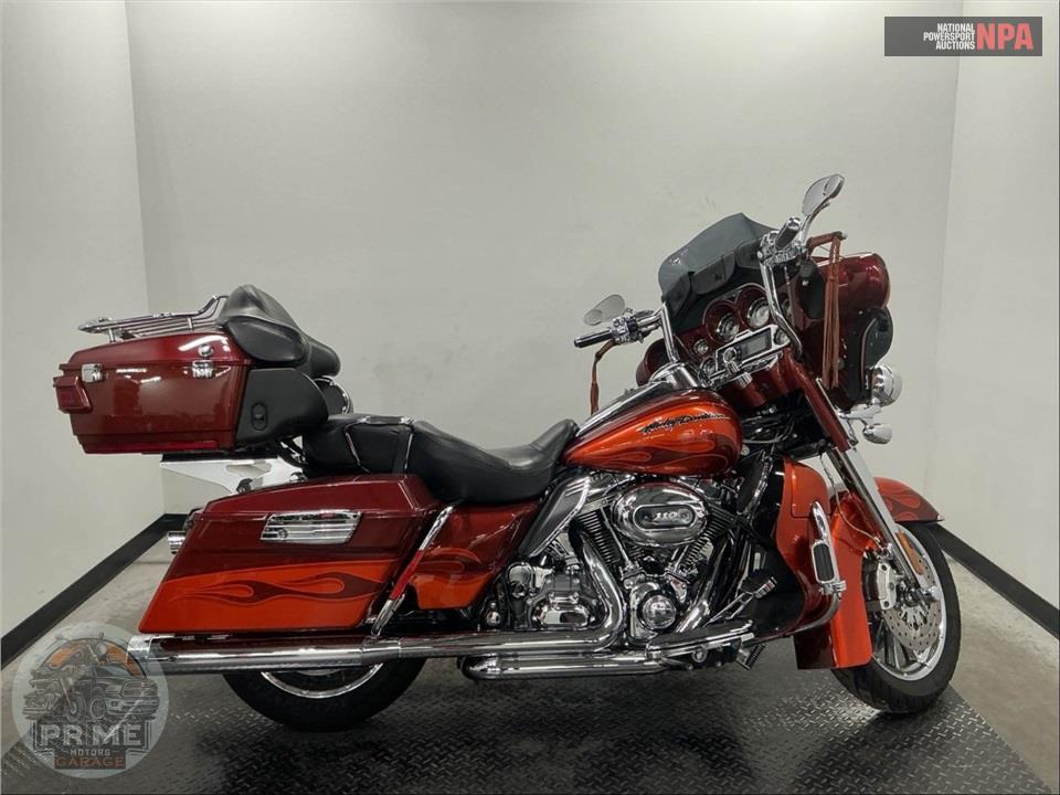 2010 Harley-Davidson FLHTCUSE5 — фото 1