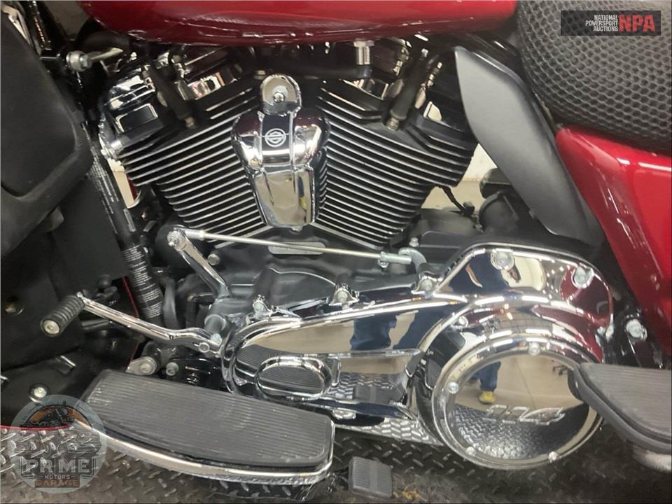 2021 Harley-Davidson FLHTCUTG TRI GLIDE ULTRA CLASSIC — фото 7