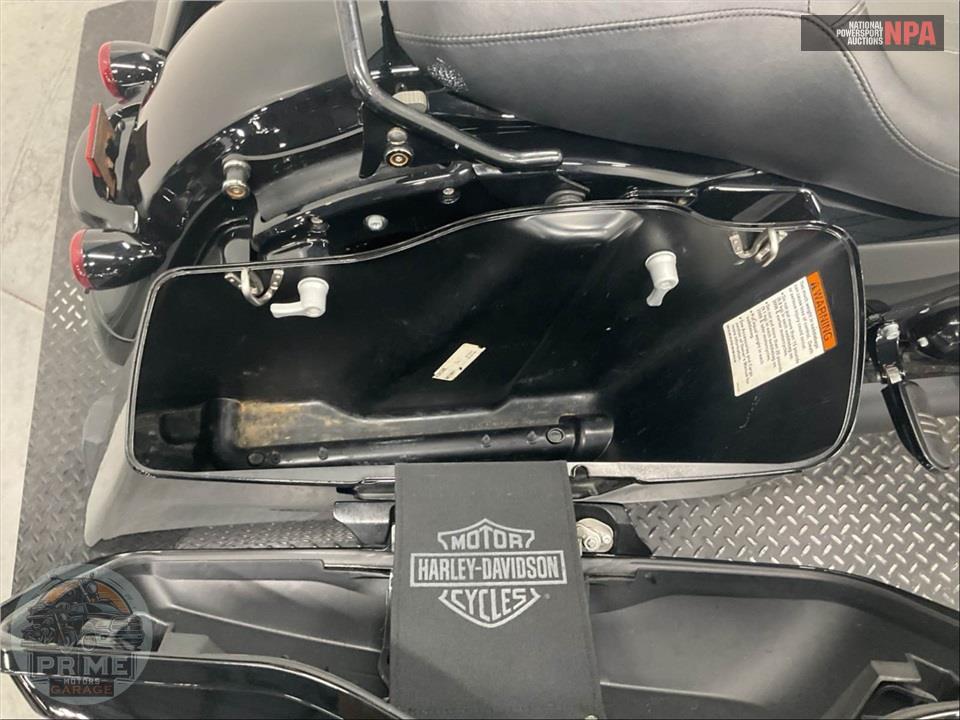 2021 Harley-Davidson FLHRXS ROAD KING SPECIAL — фото 19