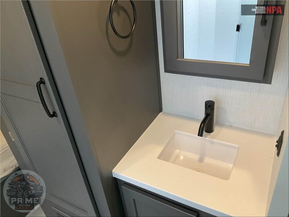 2025 Rockwood By Forest River M-2619FK - ULTRA LITE SERIES — фото 13