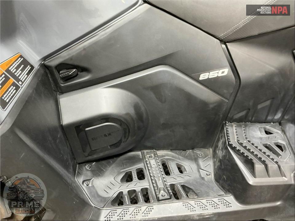 2025 Can-Am OUTLANDER MAX DPS 850 — фото 9