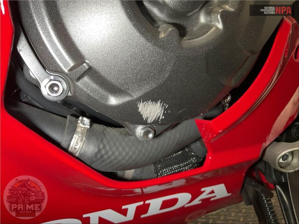2024 Honda CBR1000RR ABS — фото 9