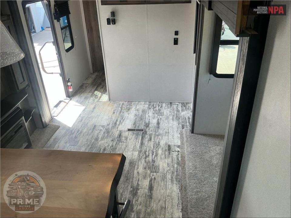 2020 Keystone Rv M-3611 FWFKS - SPRINTER LIMITED FIFTH WHEEL SERIES — фото 9