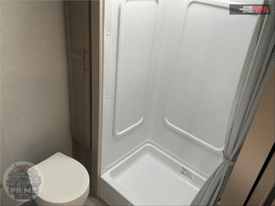 2024 Keystone Rv M-240 RB - SPRINGDALE 25TH ANNIVERSARY SERIES — фото 13