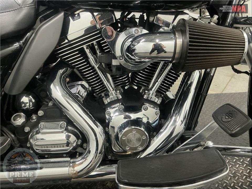 2010 Harley-Davidson FLHR ROAD KING — фото 6