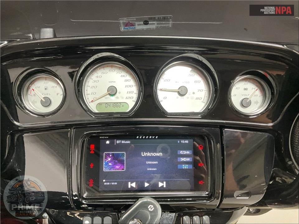 2014 Harley-Davidson FLHXS STREET GLIDE — фото 5