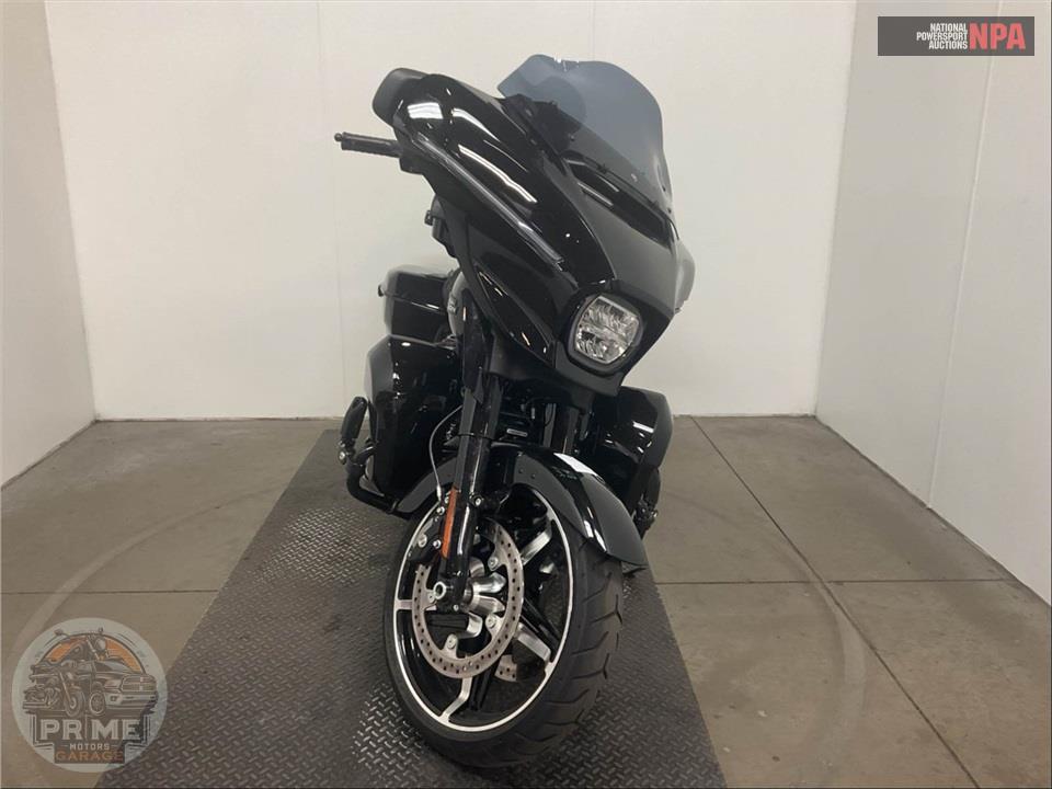 2026 Harley-Davidson FLHX STREET GLIDE — фото 2