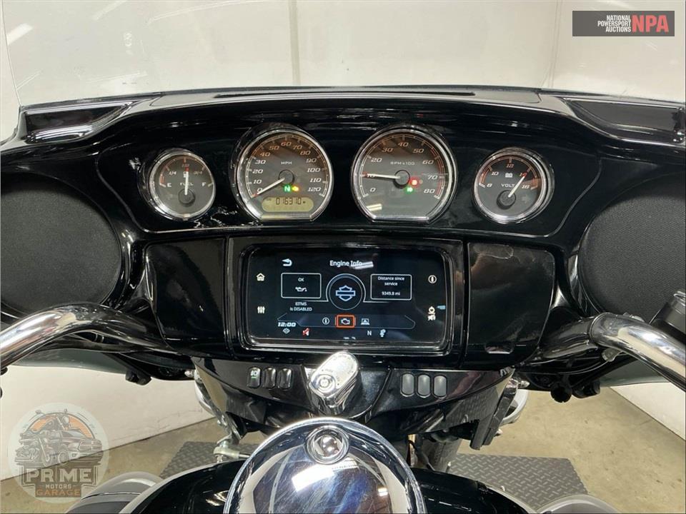 2024 Harley-Davidson FLHTCUTG TRI GLIDE ULTRA CLASSIC — фото 5
