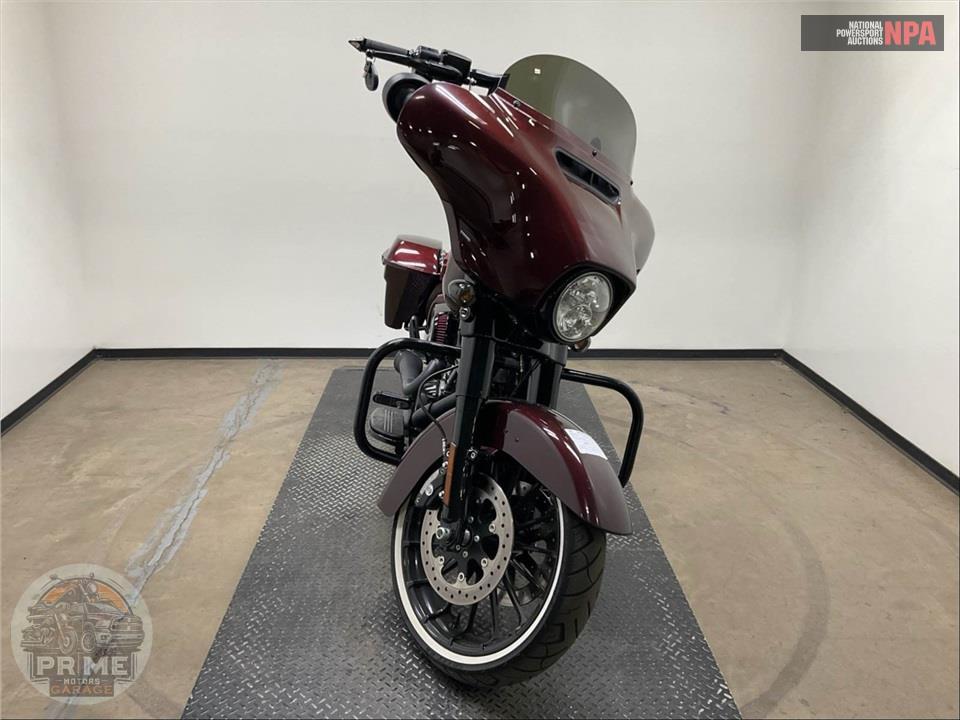 2018 Harley-Davidson FLHXS STREET GLIDE SPECIAL — фото 2