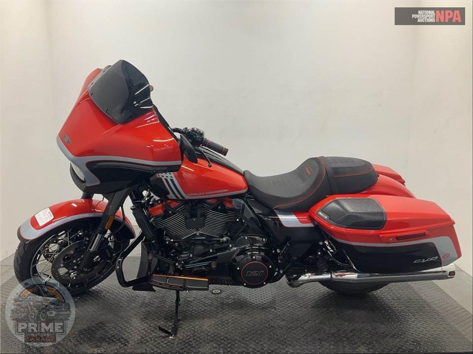 2024 Harley-Davidson FLHXSE CVO STREET GLIDE — фото 3