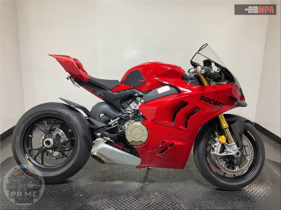2024 Ducati PANIGALE V4 S — фото 1