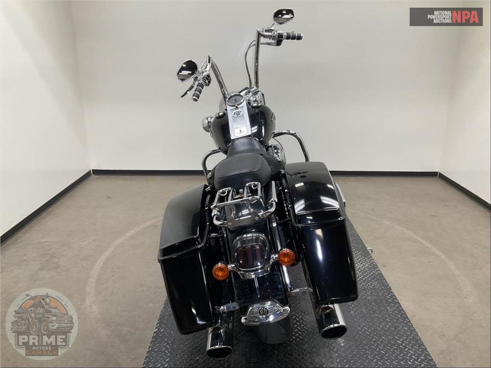 2006 Harley-Davidson FLHRCI ROAD KING CLASSIC — фото 4