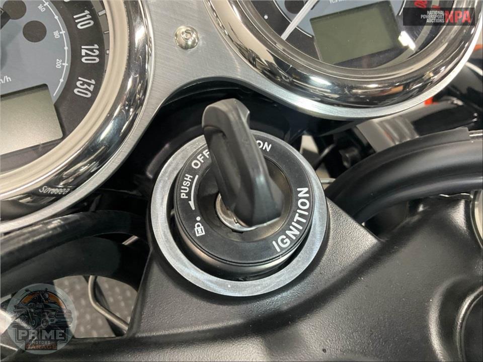 2022 Triumph BONNEVILLE T100 (BLACK) — фото 10