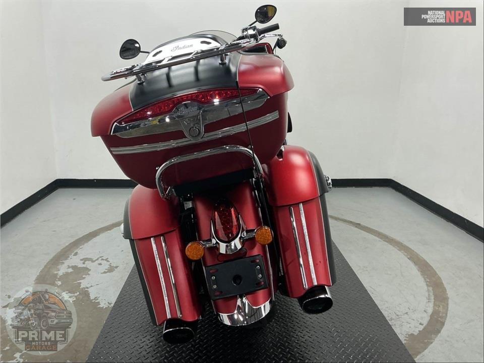 2019 Indian Motorcycle ROADMASTER (TWO-TONE) — фото 4