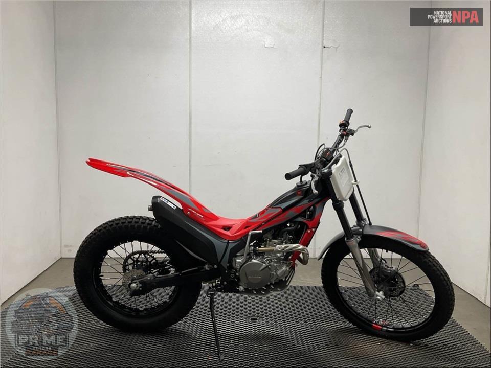2025 Honda MRT260 COTA 4RT 260R — фото 1
