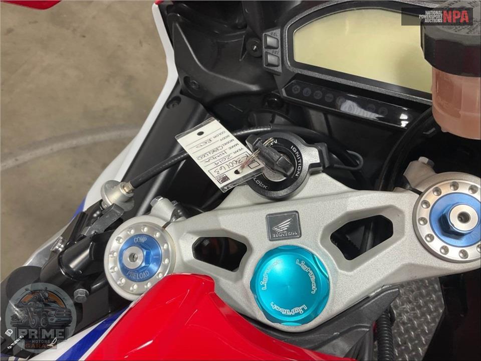 2014 Honda CBR1000RR SP — фото 7