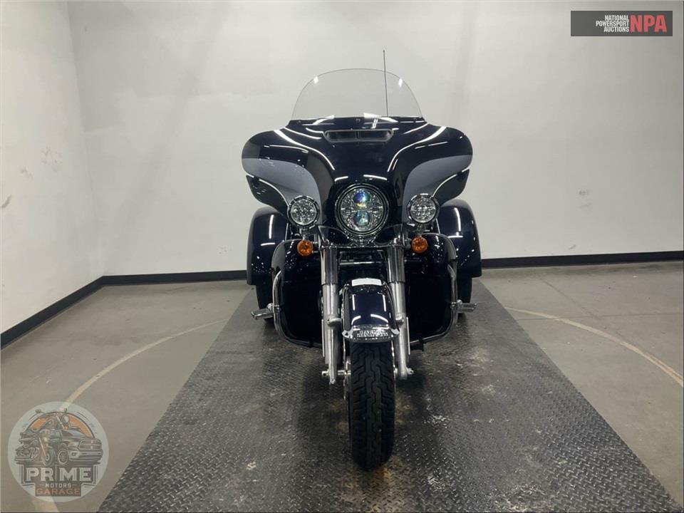 2020 Harley-Davidson FLHTCUTG TRI GLIDE ULTRA — фото 2