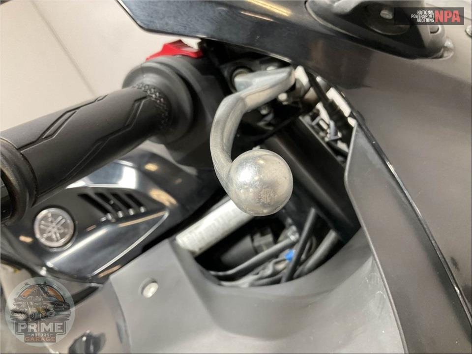 2023 Yamaha YZF-R3 — фото 21