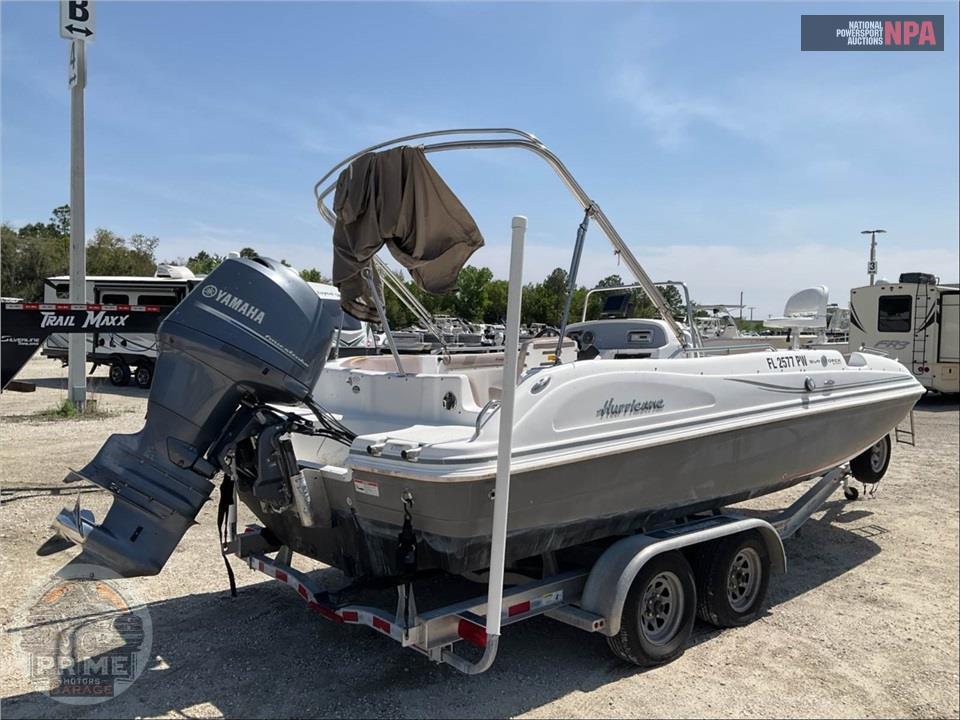 2015 Hurricane Boat SUNDECK SPORT 211 L=21/ E=1-150HP YAMAHA OB — фото 4
