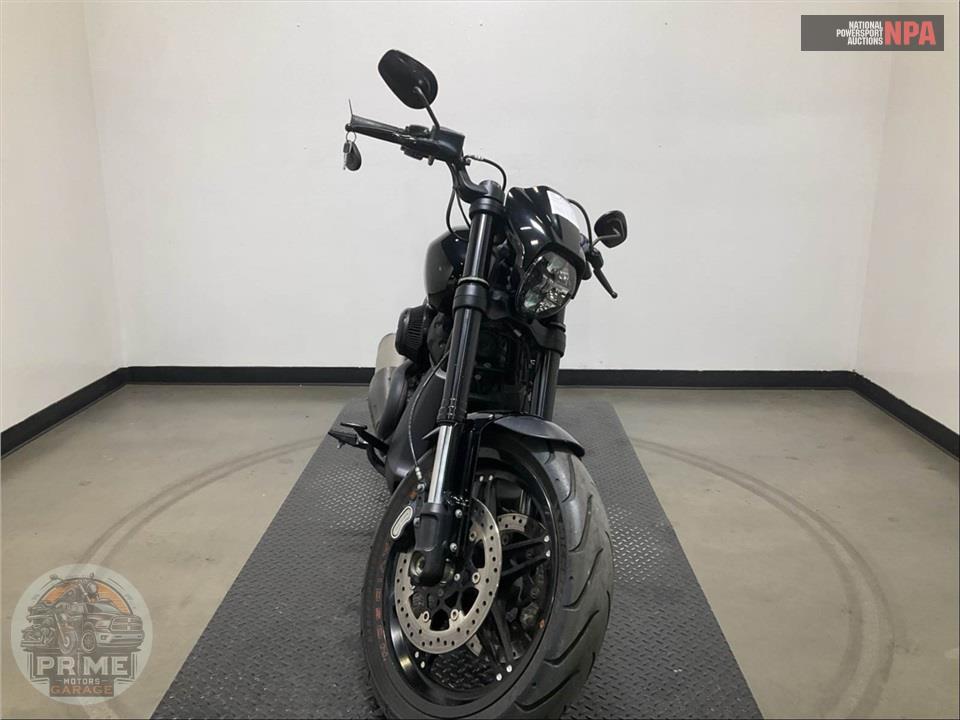 2019 Harley-Davidson FXDRS FXDR 114 — фото 2