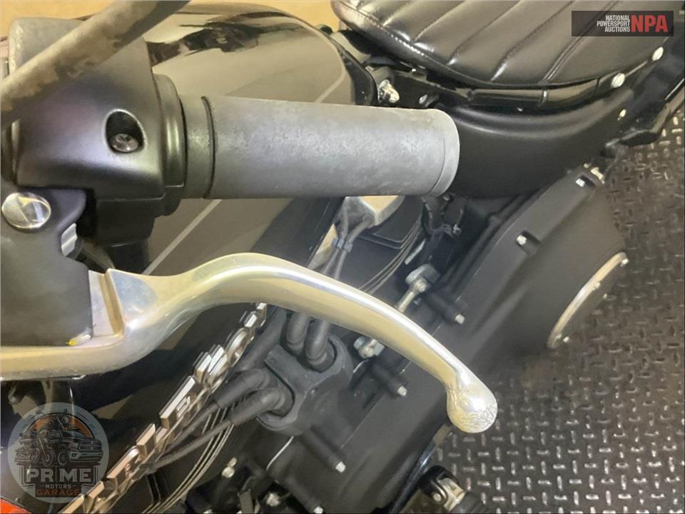 2019 Harley-Davidson FXBB STREET BOB — фото 26