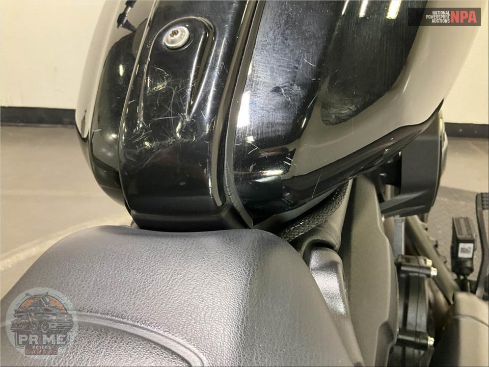 2025 Indian Motorcycle SPORT SCOUT LIMITED WITH TECHOLOGY PACKAGE (COLOR) — фото 19