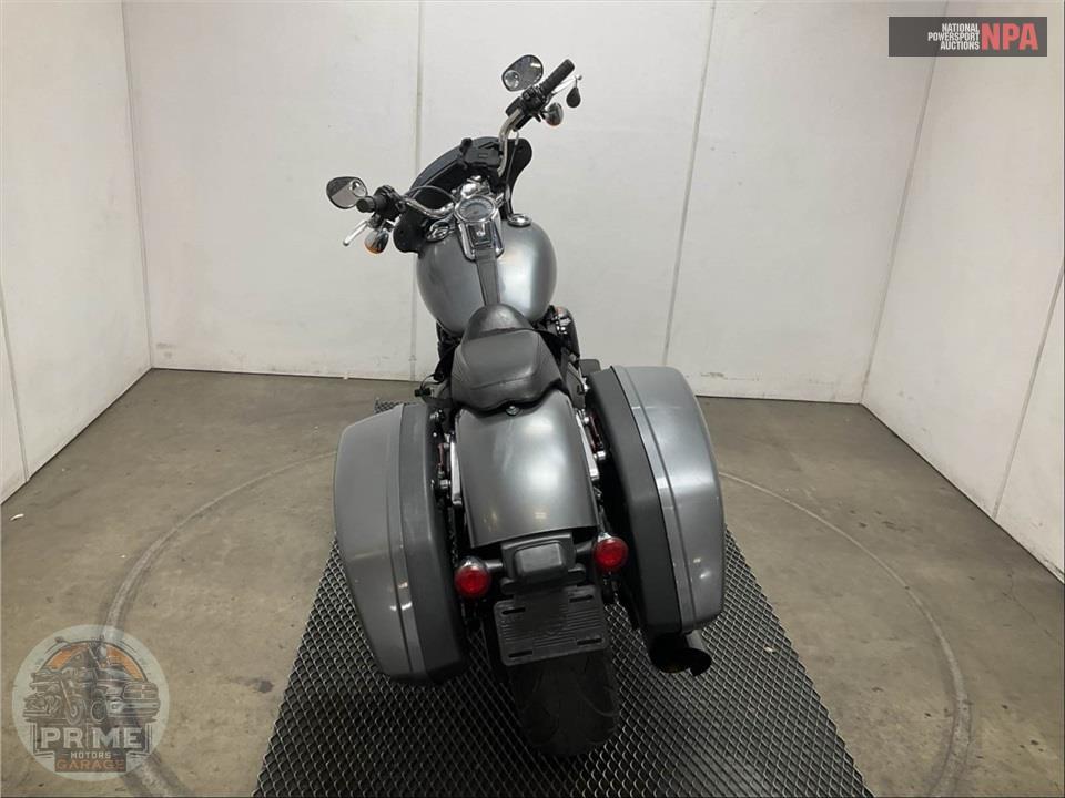 2021 Harley-Davidson FLSB SPORT GLIDE — фото 4
