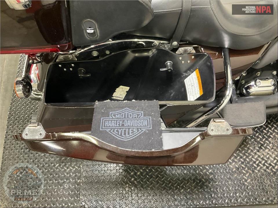 2011 Harley-Davidson FLHTK ELECTRA GLIDE UL LI — фото 55