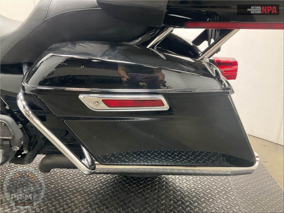 2022 Harley-Davidson FLHTK ULTRA LIMITED — фото 22