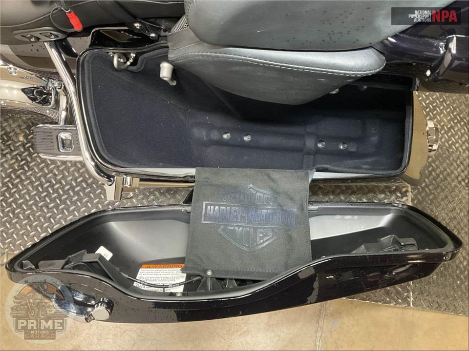 2021 Harley-Davidson FLHTKSE CVO LIMITED — фото 18