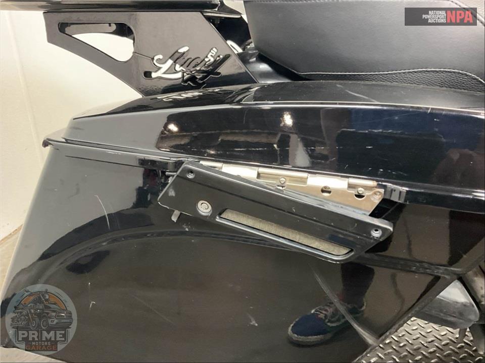 2018 Harley-Davidson FLTRXSE CVO ROAD GLIDE — фото 25