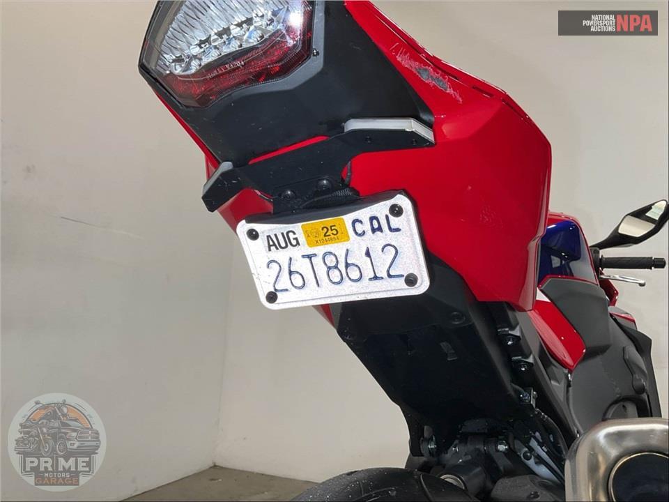 2024 Honda CBR1000RR ABS — фото 17