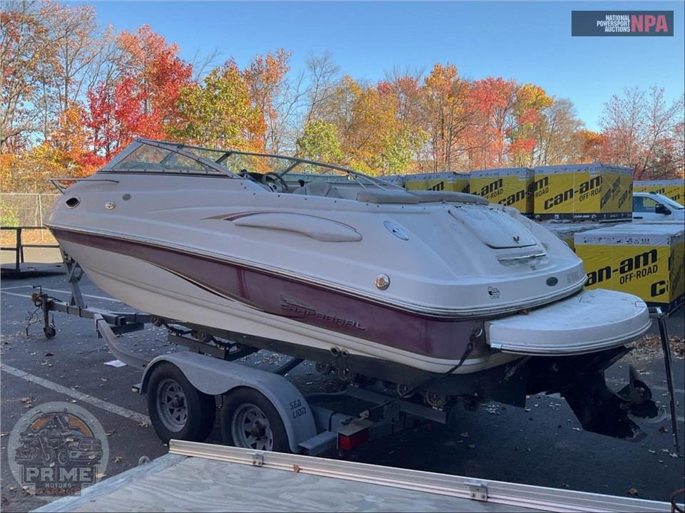 2004 Chaparral Boats 215 SSI L=22/E=1 230HP MERC IB — фото 4