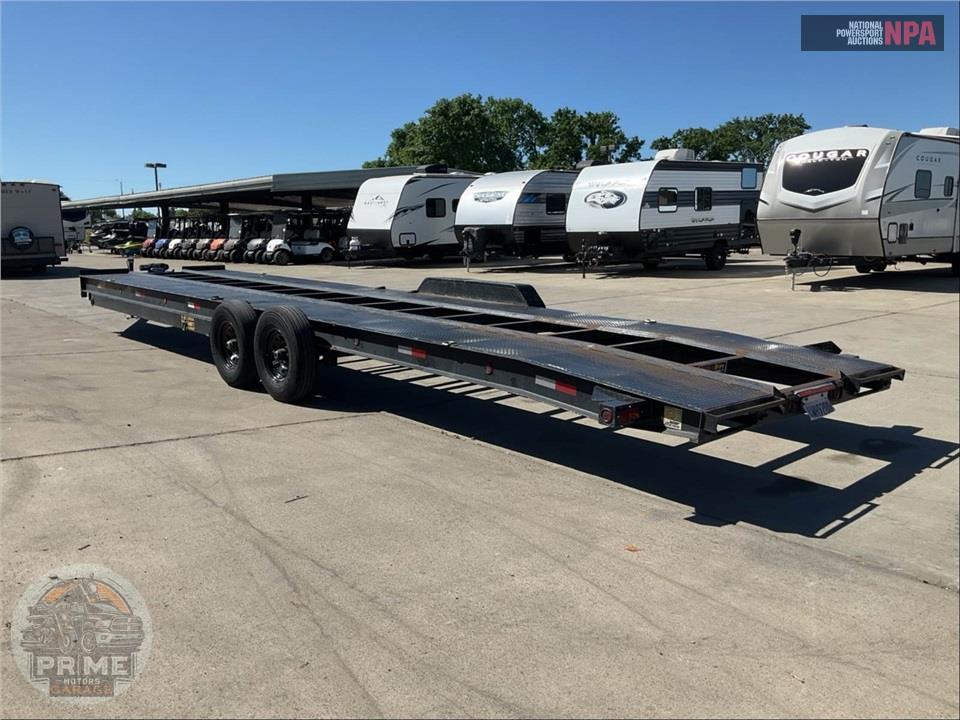 2024 R & J Welding Custom Trailers 32 CAR HAULER — фото 3