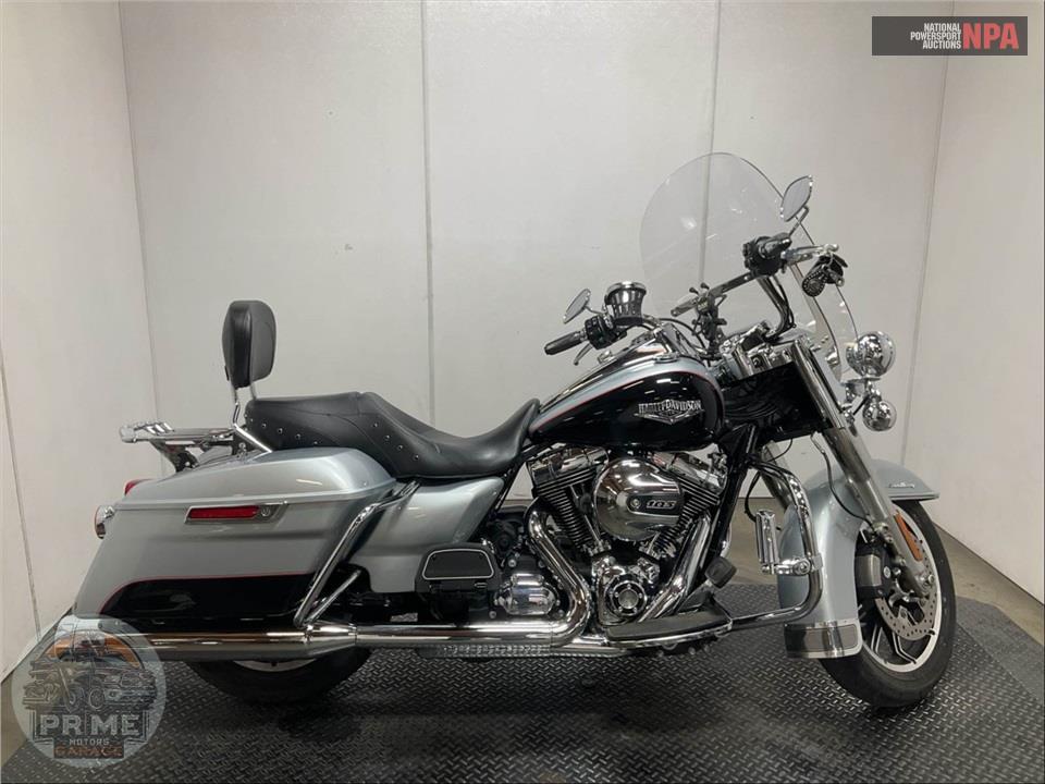 2015 Harley-Davidson FLHR ROAD KING — фото 1