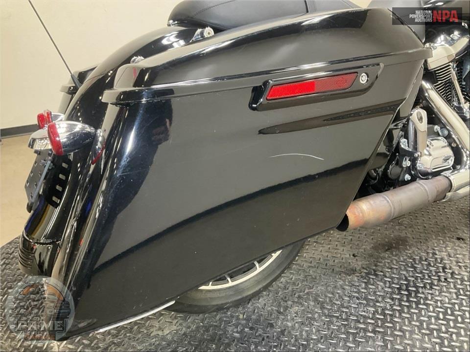 2022 Harley-Davidson FLTRXS ROAD GLIDE SPECIAL — фото 18