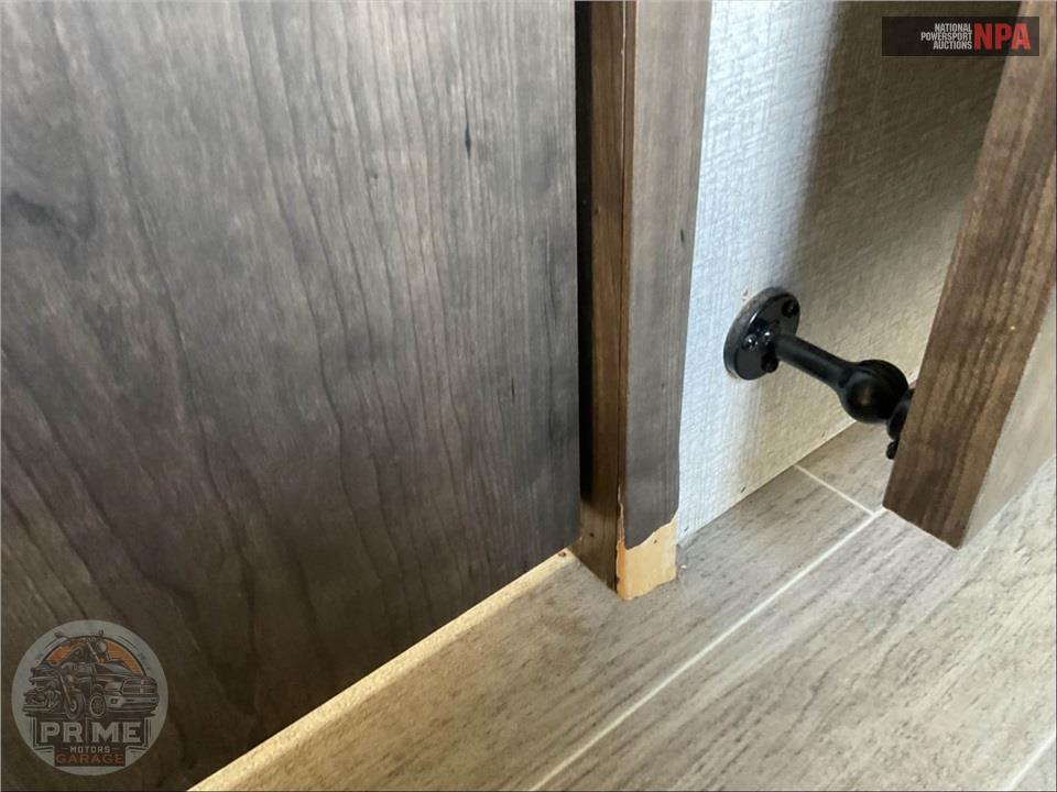 2019 Keystone Rv M-381 TH - MONTANA HIGH COUNTRY TOY HAULER TOY HAULER SERIES — фото 33