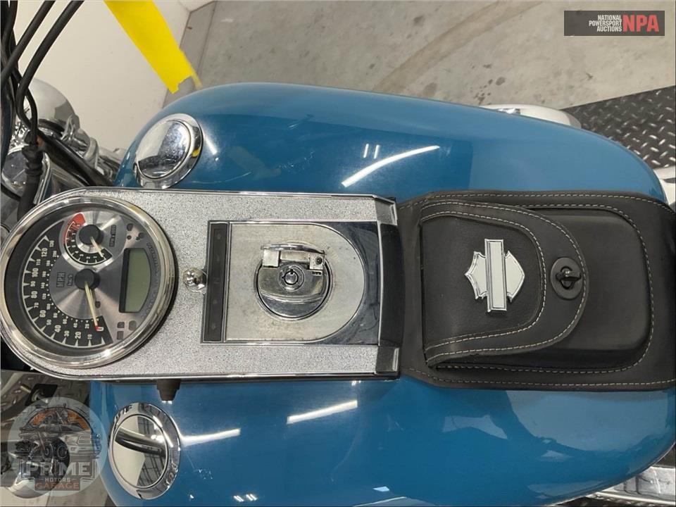 2004 Harley-Davidson FLSTC HERITAGE SOFTAIL CLASSIC — фото 18