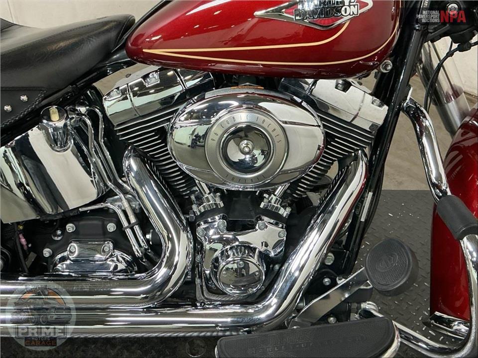 2010 Harley-Davidson FLSTC HERITAGE SOFTAIL CLASSIC — фото 6