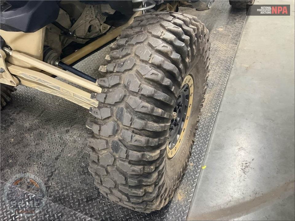2023 Can-Am MAVERICK X3 X RC  TURBO RR 72 — фото 28