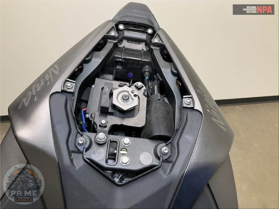 2023 Kawasaki ZX636HPFNN NINJA ZX-6R — фото 13